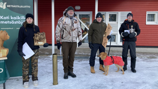 Nuori eränkävijä ja eränkävijä